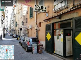 Вот тут макарошки и пицца мне особо понравились.