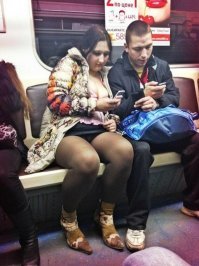 Особенно гармонирует надпись "2 по цене 1"