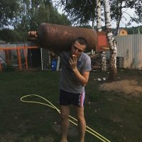 Где опасность то?:)На балоне даже вентиля нет.Вся опасность,зацепиться за шланг и при падении балоном по башке отхватить:)