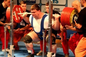 - Кто это?
- Не знаю. Жирдяй какой то. В полиции, видать, работает.
- Ахахаха