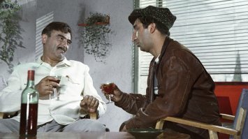 Не алкаши, но пьют достойно и красиво.