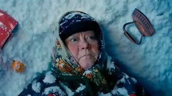 Утюг против наледи: в Питере сняли уникальное устройство