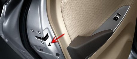 Малыш выпал из движущейся машины в Миннесоте