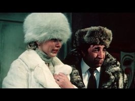 Я возвращаю мою жену, потому что она не оправдала мои надежды счастливой семейной жизни! Она абсолютно не умеет готовить! Опять яичницу! Утром яичница, днём яичница, вечером яичница, а ночью - омлет! Скоро я буду кудахтать, как цыплёнок