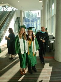 он уже убил кого надо и пальчики стирает