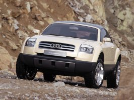 Audi еще в 2000м показали что-то похожее. 
Steppenwolf.
