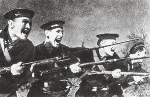Для тех, кто знает - действия ВМФ СССР во второй мировой - больная тема. А моряки - герои!!!