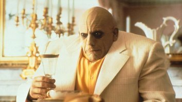 Мода, что ты делаешь, ахаха, прекрати!