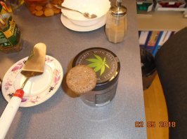 С чаем невкусно. Как их употреблять?