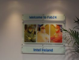 Если на фишках ещё написать про развитие и войну NVidia и ATI - будет просто великолепно 
А к Intel'у прикасался не раз, работа такая ;)