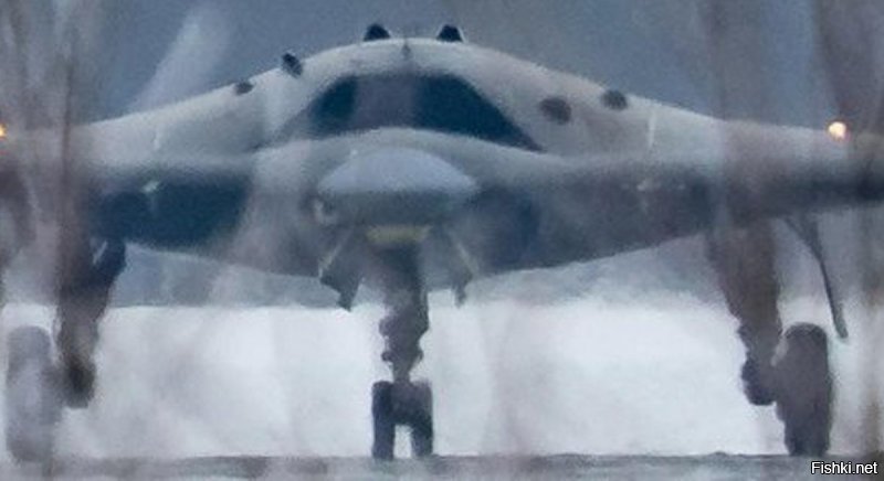 В Сеть "слили" фото засекреченного российского беспилотника "Охотник"
