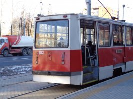 Это нормальная практика в Союзе была. Рижские трамваи отправлять на Дальний Восток, а в Латвии эксплуатировать Усть-Катавские.