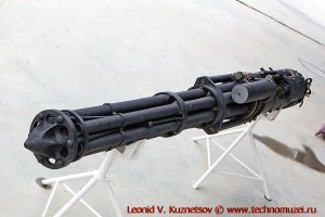 Ну дали бы тогда Шварцу вот эту, при ее стрельбе самолет в воздухе тормозился на полном ходу!