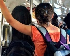 Зато какой прикольный рисунок на спине получается. Прям эскиз для татухи.