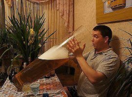 Ну тогда я стаканчик пивка налью себе.