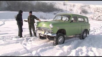 Лет пять назад Москвич-411 в соседнем дворе с моей работой обитался. Совершенно живой. Киев, если что.
Такой же, только серого цвета