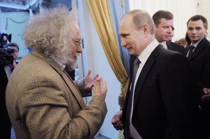 Либеральные СМИ... Это вот это СМИ, которое кормится за счёт "народного достояния"?