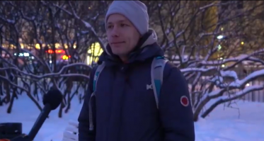 Отставим в сторону кривое изложение материала и подачу информации. Приступим к просмотру видео! И... УПС! Их таки (внимание) ПЯТЬ! Пять человек, ответивших правильно! ;)

Таки проблемы с математикой есть!