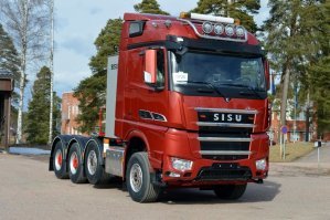 Шестиколесные автомобили: зачем машине два лишних колеса