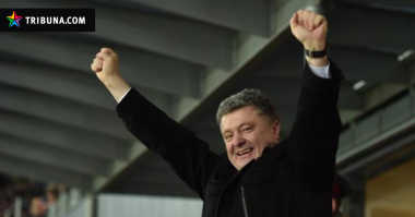 Да не говори.....Обидно до слёз .......Путина доят как корову......Вот и под хохлов его прогнули........А это между прочим деньги россиян! 
Могли бы больницы, дорого построить........Увеличить пенсии стариков.....
Ан нет....хохлы важнее!