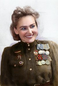 А Софья Аверичева?