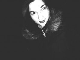 А у моей подруги дочка вообще на Монро весьма похожа...