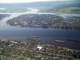 Позволю себе добавить фото с других ракурсов к №11. Лена, город речников - Киренск, т.к. это мой родной город и фото не совсем информативное