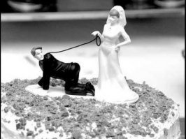 Норма (медицина)   состояние динамического равновесия между био-психо-социальными параметрами деятельности человека и аналогичными параметрами окружающей его среды

Если по простому........Для человека и вообще любого животного Нормой является мыться, ухаживать за собой т.е. содержать своё тело в чистоте и порядке, а иначе грязь, бактерии , мучительная смерть........

В случае Тату же есть нехилая вероятность подцепить какой нибудь ВИЧ.......Это же относиться и к шрамированию .......Ни одно живое существо планеты Земля будучи в адекватном, здравом состоянии тела и психики не нанесёт себе увечий.
Исключением является когда например человек сознательно кидается в огонь, воду , под машину и т.д. что бы спасти другого человека , чаще всего своего ребёнка.......

Это же относиться и например к мазохистам.....Мазохизм   склонность получать удовольствие, испытывая унижения, насилие или мучения.