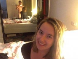 "Я знаю, что ты меня обманула": вот как надо встречать неверных подруг в аэропорту