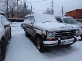 Вот она, слава )))

самое первое фото с маскотом в снегу "Jeep"  моего Вагонира )))

Откуда тиснул? просто интересно )