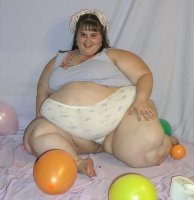 Для начала надо похудеть, чтобы влезть в ванну.