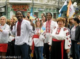 Накинул дерьма на вентилятор?