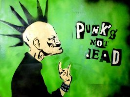 Мода российского метро: фрики из подземки