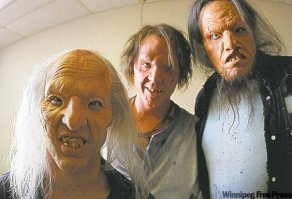 ЩЯ любители инцеста активизируются!Трахаются,а потом детишки как в Поворот не туда)