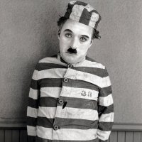 Почему тюремная форма в России полосатая?