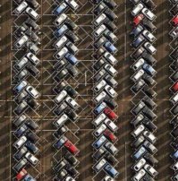 Парковка в России и Японии...