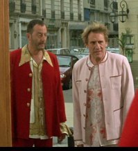 Это гениально! Такой даже если захочет сбежать, начнет на кого то наезжать, тот начнет ржать, потом и сам представит себя со стороны и тоже смеяться начнет.