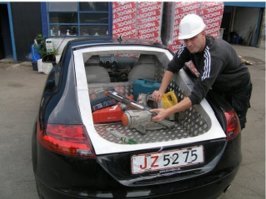 Дания, там налоги на пикапы, как автомобили для малого бизнеса, существенно ниже, чем на обычные легковые. Давно читал, вот и вспомнилось.