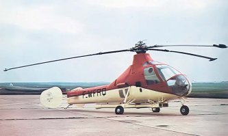 А вот у французов реактивный привод лопастей вполне получился:
"Интерес компании  Societe Nationale de Constructions Aeronautiques du   Sud-Ouest (SNCASO)к вертолетам воплотился в разработку S.O.1100 Ariel I. Компания добивалась простоты конструкции путем использования одного трехлопастного несущего винта с реактивным приводом. Таким образом, силовая установка состояла из двигателя Mathis G8 мощностью 164 кВт (220 л.с.), приводящего в действие компрессор фирмы Turbomeca, нагнетавший по полым лопастям несущего винта воздух в камеры сгорания, реактивные сопла которых находились на концах лопастей. Там этот воздух смешивался с горючим и воспламенялся от электрической искры.
Вертолет впервые поднялся в воздух в 1947 году. Этот аппарат имел короткую хвостовую балку с двухкилевым оперением. Усовершенствованный вертолет S.O.1110 Ariel II (F-WFRQ) был такой же схемы, но имел слегка измененное оперение. Он поднялся в воздух 23 марта 1949 года. Максимальная взлетная масса составляла 1080 кг, максимальная скорость - 170 км/ч, диаметр несущего винта - 10,80 м.
Двухдвигательная силовая установка первых двух опытных вертолетов S.O.1100 Ariel I и S.O.1110 Ariel II была тяжелой, поэтому в усовершенствованном варианте S.O.1120 Ariel III (F-WFUY) она была заменена более легким агрегатом турбина- компрессор Turbomeca Arrius мощностью 205 кВт. Такая экономия веса дала возможность разместить еще одного пассажира. Кроме того, вертолет "Ariel III" отличался наличием однокилевого хвостового оперения. Путевая управляемость обеспечивалась реактивной струей от турбины. Она подавалась в хвостовую часть и могла быть выпущена с любой стороны с помощью отклоняющих лопаток, соединенных с рулем направления.