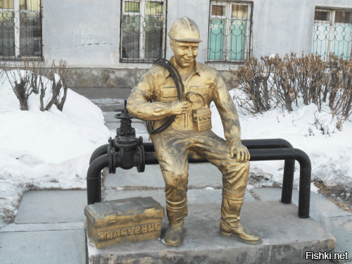 плохой профессии столько памятников не поставят!