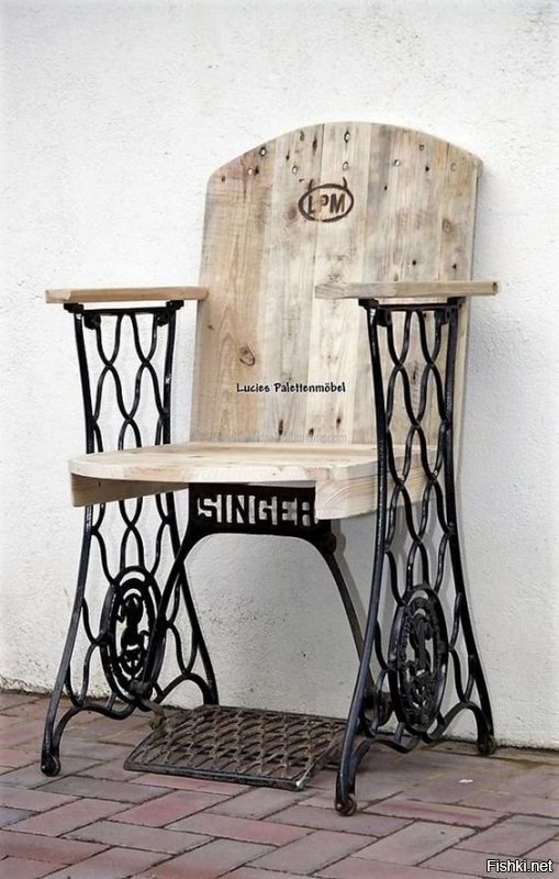 Оригинальное и при этом очень удобное кресло