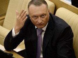 вот дмитрий савельев