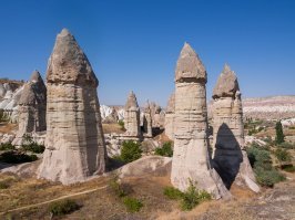 Конусы Каппадокии (Турция).