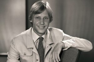 Дмитрий Харатьян