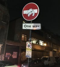Лондон,  район - Shoreditch (Brick Lane)