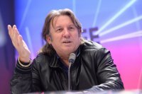 Лоза то здесь при чём???