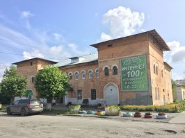 г. Асбест, Свердловская область (правда, не загородная Россия, а Россия маленьких городов) (2)