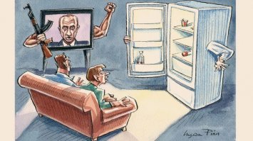 Это лечится когда в холодильнике всё меньше содержимого.
