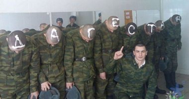 Не ну все в порядке, в России тоже похожие вещи происходят и никто не возмущается.