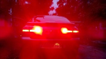 У них задние противотуманки вообще бывают или нет?